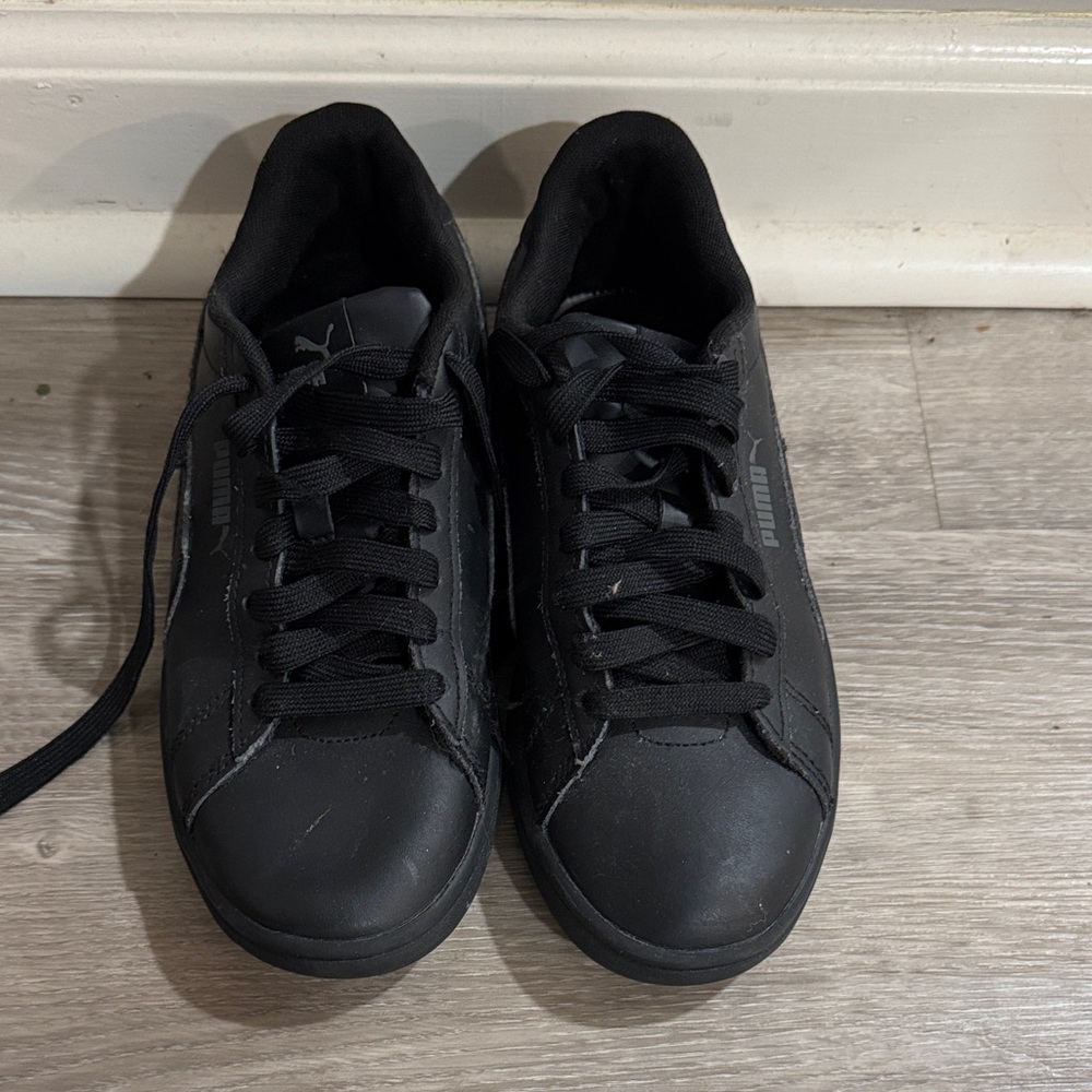Puma Men's Classic Black Sneakers